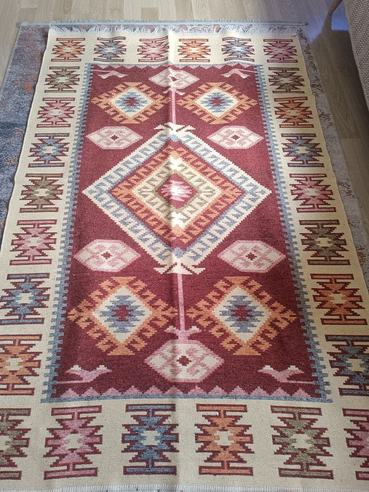 Çok Renkli Desenli Geleneksel Kilim - Görsel 2