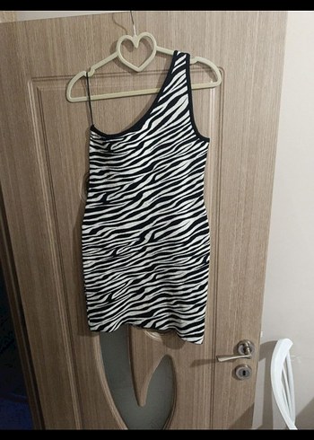 Zebra Desenli Tek Omuz Midi Elbise - Görsel 4