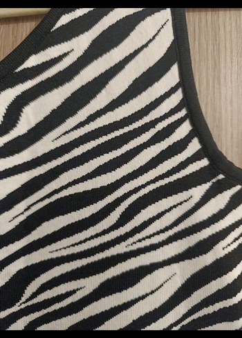 Zebra Desenli Tek Omuz Midi Elbise - Görsel 3