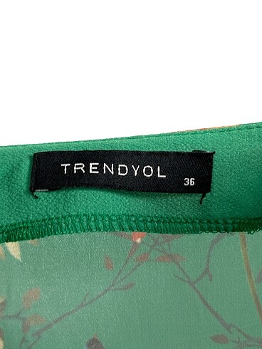 36 Beden yeşil Renk Trendyol & Milla Kısa Elbise %70 İndirimli.