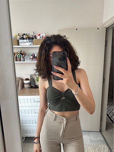 s Beden haki Renk Dekolteli Crop