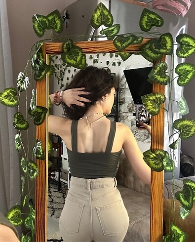 Dekolteli Crop