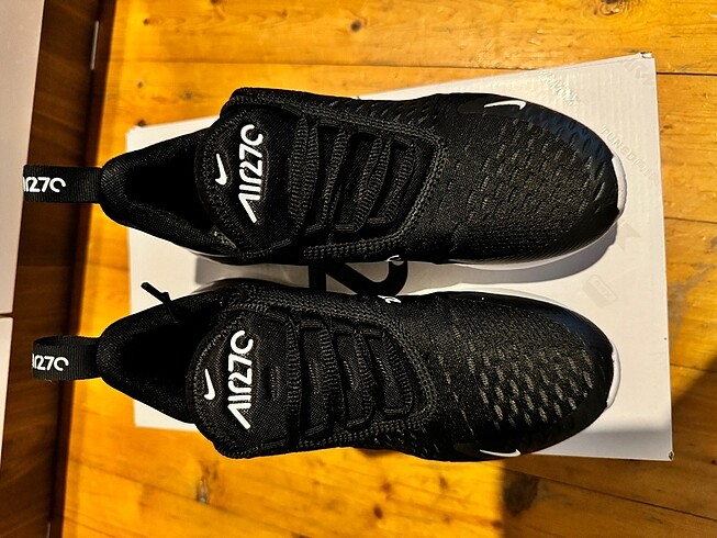 36 Beden Nike air Max 270