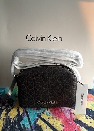 Orjinal calvin klein bayan askilı kol çantası