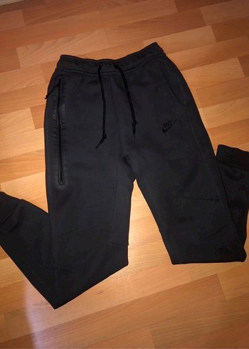 Nike Tech Fleece