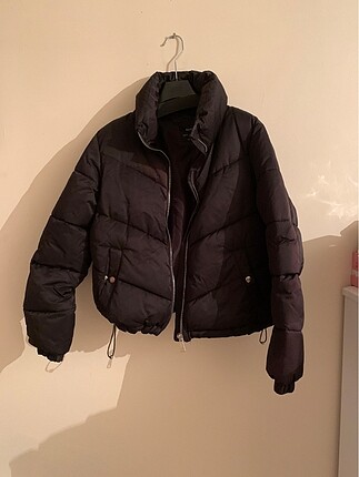 Bershka Mont