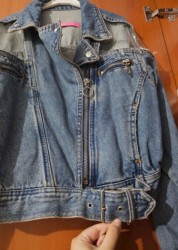 Kadın Mavi Bel Detaylı Kot Ceket - Görsel 3