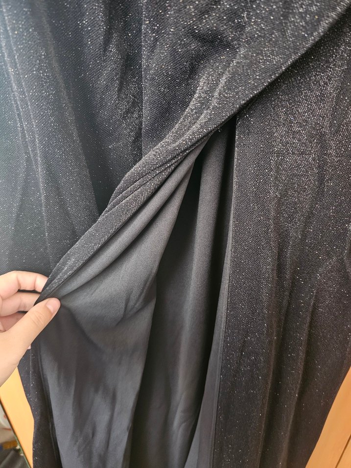 Siyah V Yaka Uzun Drapeli Gece Elbisesi - Görsel 5