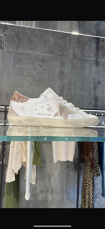 Golden goose deluxe
