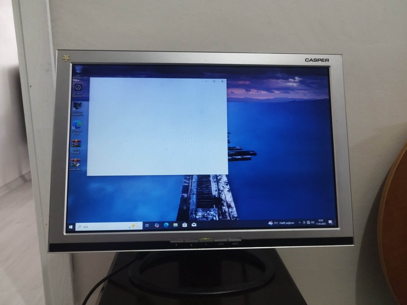 Gri Casper Monitör - Görsel 3