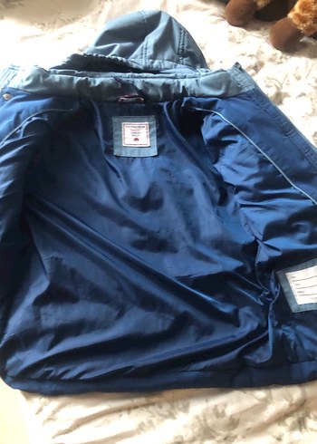 Mavi Erkek Çocuk Kapüşonlu Mont - Görsel 3