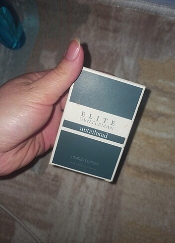Elite gentleman untailored