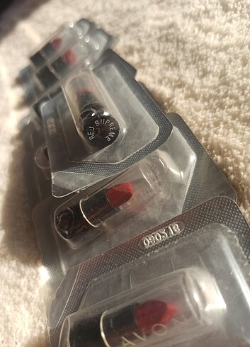 Avon mini ruj