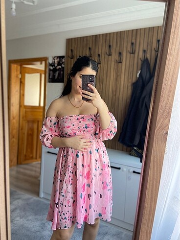 pembe elbise