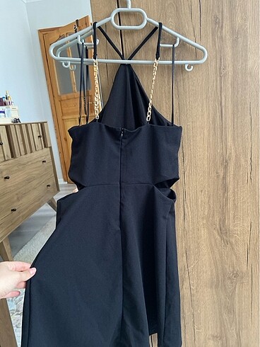 xs Beden Bel dekolteli siyah mini elbise