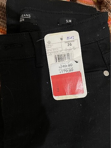 LC Waikiki Siyah slim fit pantolon