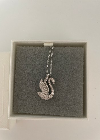 kuğu kolye swarovski