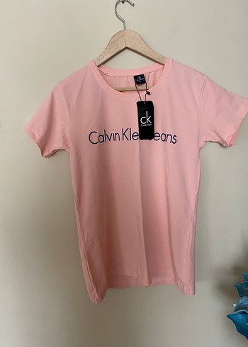 Calvin Klein Baskılı tişört