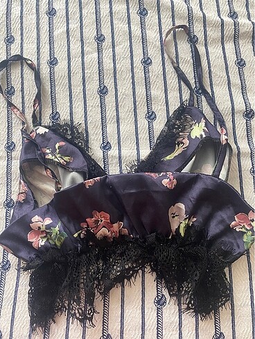 l Beden Bralet saten kumaş