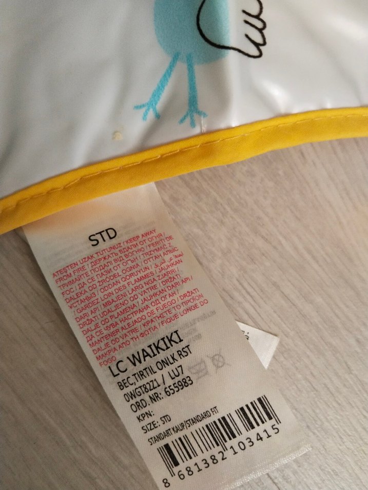 Renkli Baskılı Bebek Önlüğü - Görsel 2