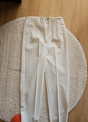 l Beden beyaz Renk Beyaz Kumaş Havuç Pantolon