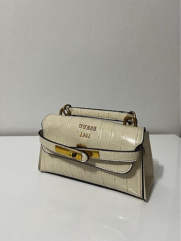 Guess çanta