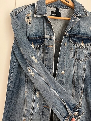 m Beden çeşitli Renk Stradivarius Yırtık detaylı kot ceket kadın