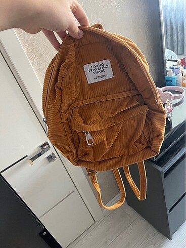 Küçük sırt çantası
