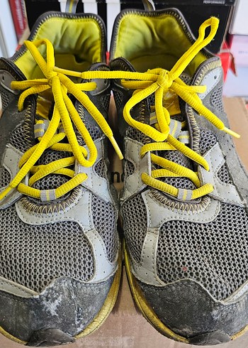 Quechua Gri Outdoor Ayakkabılar Sarı Bağcıklı - Görsel 3