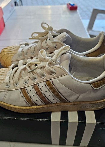 Adidas Beyaz Kadın Spor Ayakkabı - Görsel 3