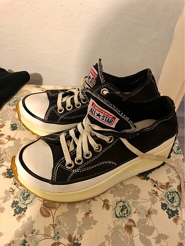36 Beden siyah Renk Converse ayakkabı