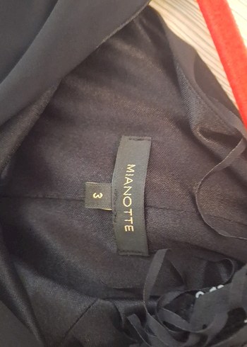 Püsküllü V Yaka Siyah Mini Elbise - Görsel 5