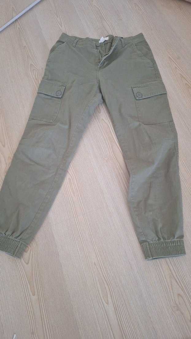 HM marka haki kargo pantolon - Görsel 5
