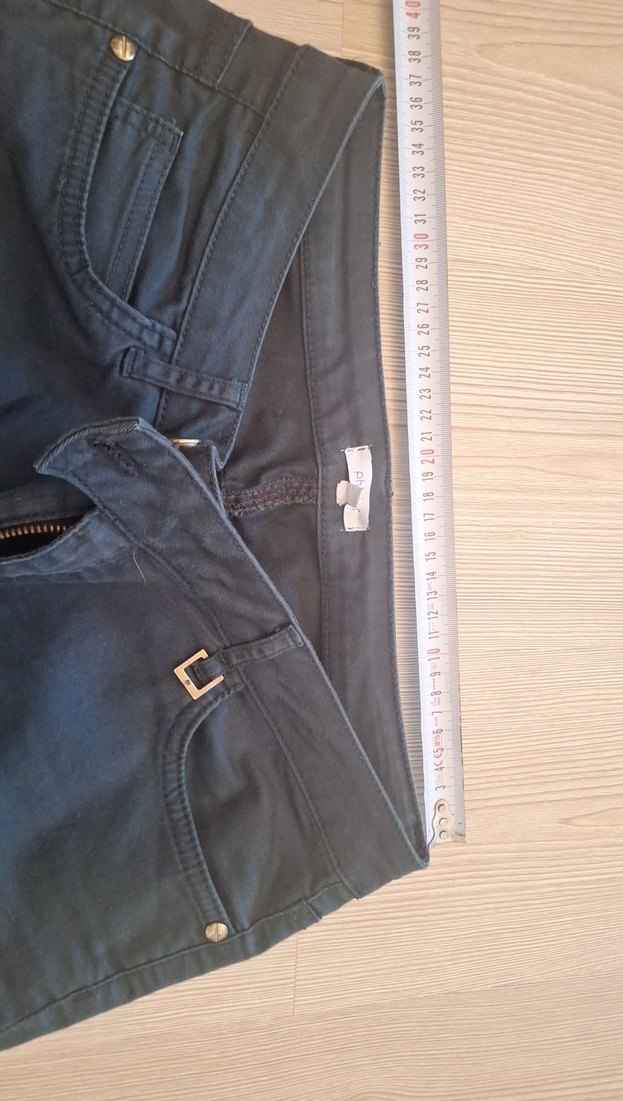 Koyu yeşil ince kot pantolon - Görsel 3