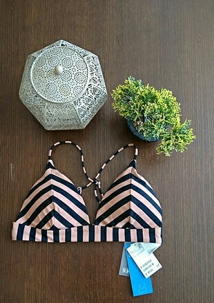 bikini üst