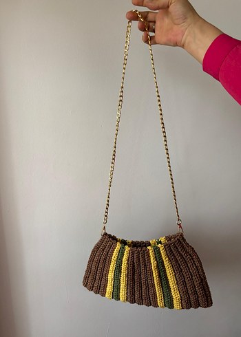 Mango zincirli örgü kadın çanta