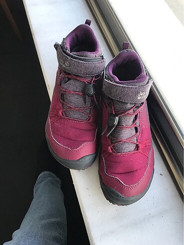 Jack Wolfskin marka çocuk botu