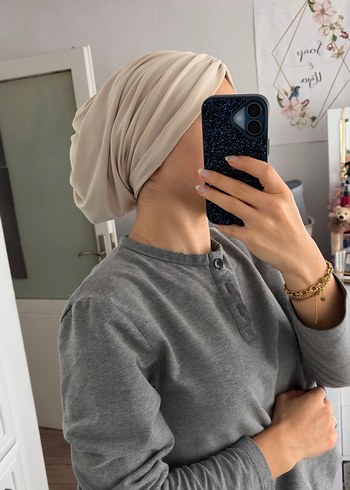 Bej dolgusuz salaş tesettür bone - Görsel 2