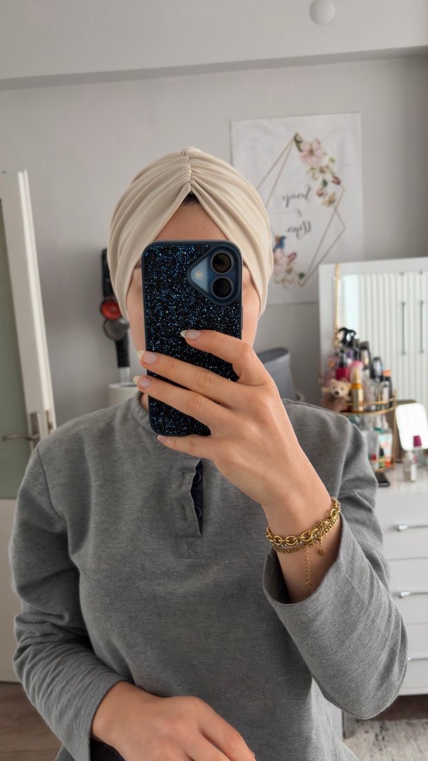 Bej dolgusuz salaş tesettür bone - Görsel 3