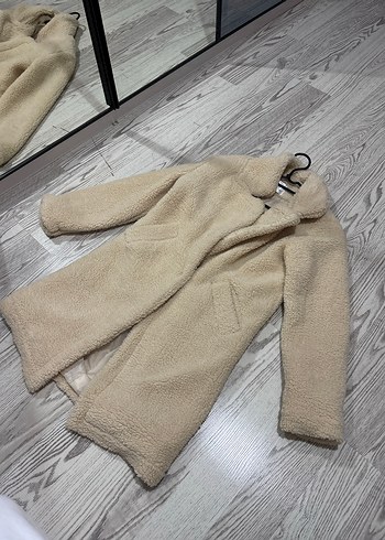 Uzun Bej Kadın Peluş Kaban