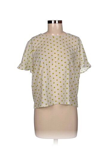 Zara T-shirt %70 İndirimli.