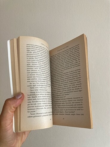  Güzel kitap /Ferrarisini satan bilge