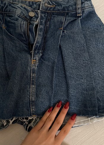 Kadın Koyu Mavi Pileli Mini Denim Şort - Görsel 4