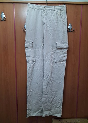 V Yaka Kısa Kollu Bej Hamile Bluzu - Görsel 6