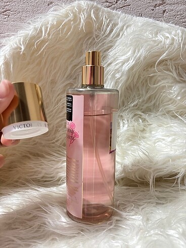  Beden Renk Victoria's Secret Cool Blooms vücut spreyi????????????????