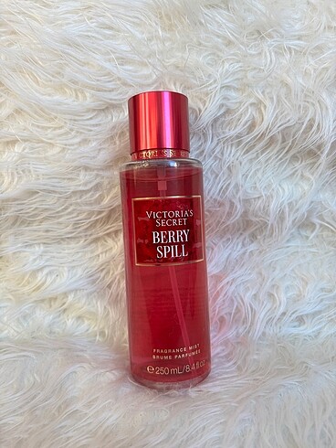  Beden Victoria's Secret Berry Spill vücut spreyi