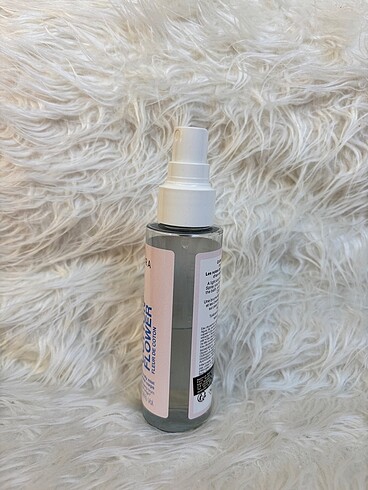 Sephora Sephora Cotton Flower Vücut spreyi