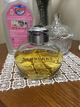 Klasik Burbery 100 ml çok az kullanmıştım ORİJİNAL