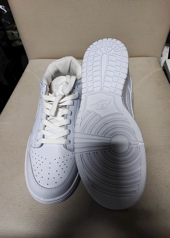 Beyaz Bağcıklı Kadın Spor Ayakkabı - Görsel 2