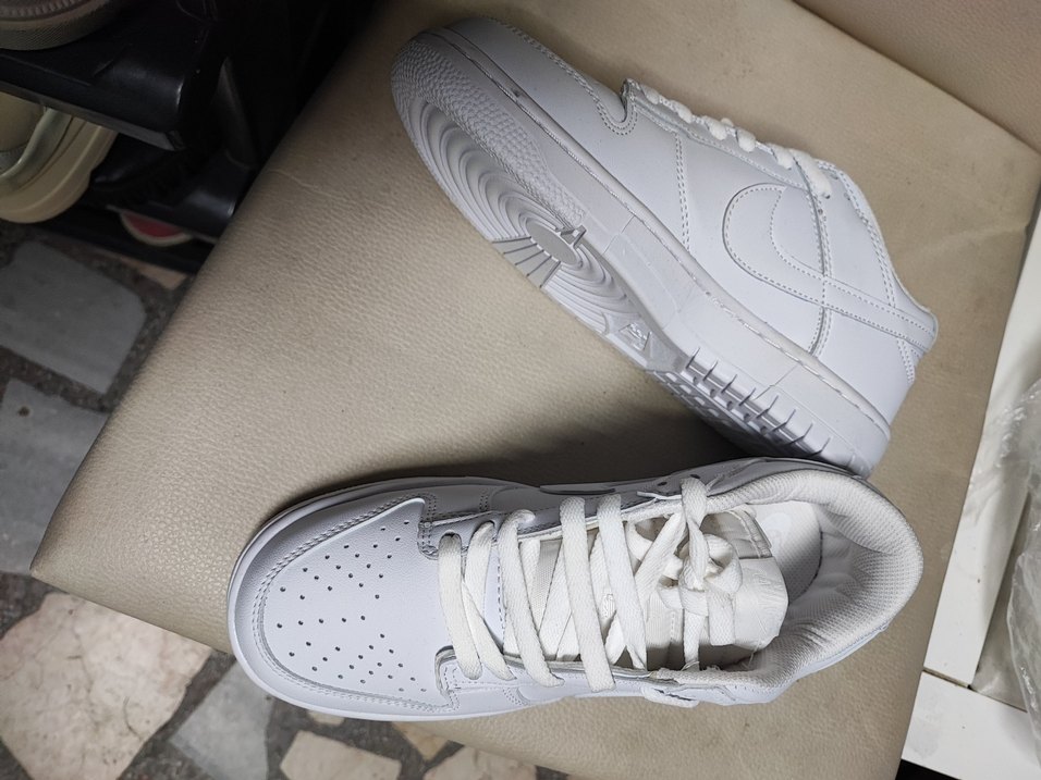 Beyaz Bağcıklı Kadın Spor Ayakkabı - Görsel 3